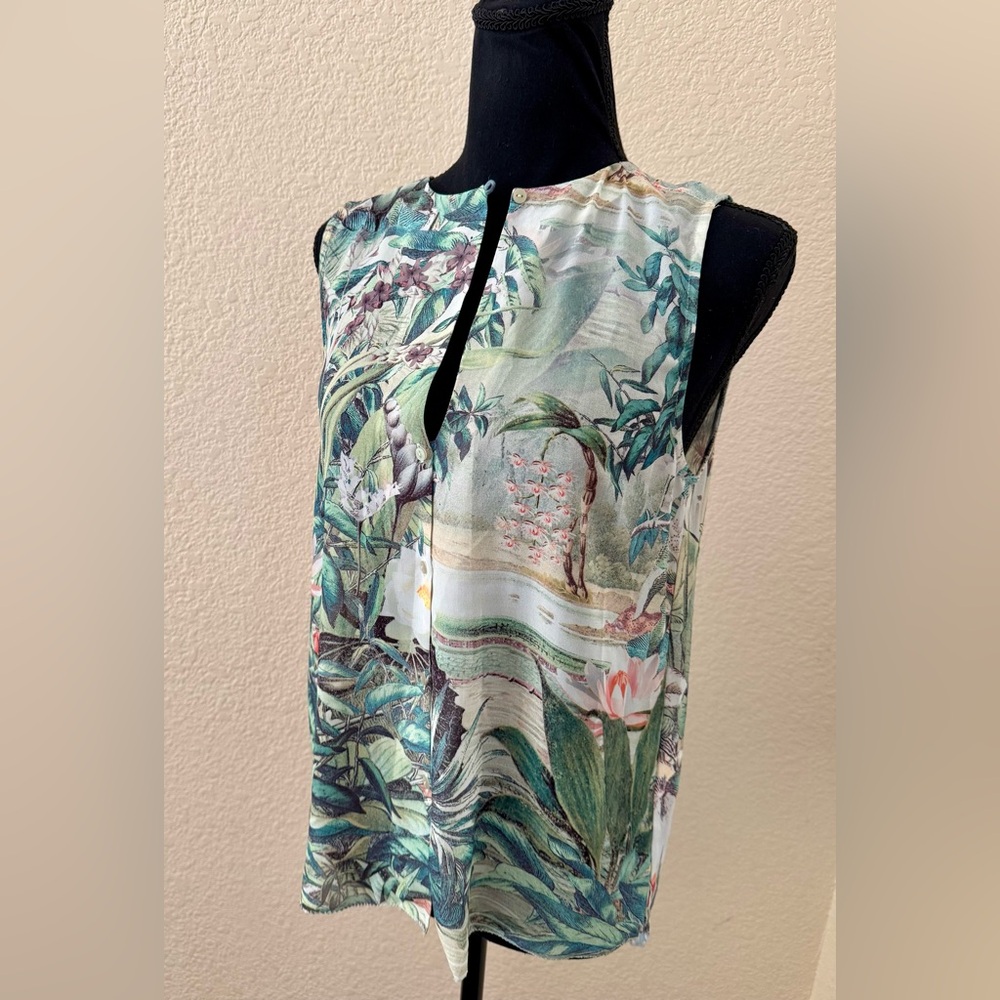 H & M Conscious Collection Tropical Button-Up Sleeveless Blouse Sz 6-8 High Low - Picture 3 of 12